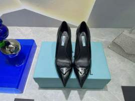 Picture of Prada Shoes _SKUPradasz34-42LL011019058